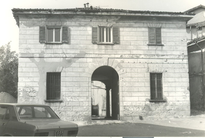 Galbiate - piazza Trieste - ex casa Marselli