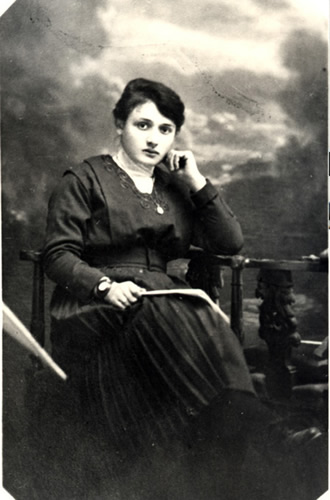 Ritratto femminile - Felicita Riva