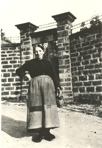 Galbiate - ritratto femmilie - Maria Legora